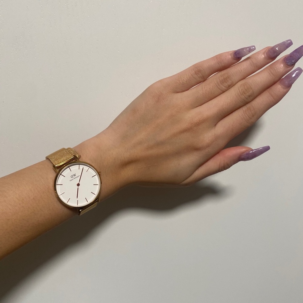 Daniel Wellington Rose Gold Petite Melrose 28mm
